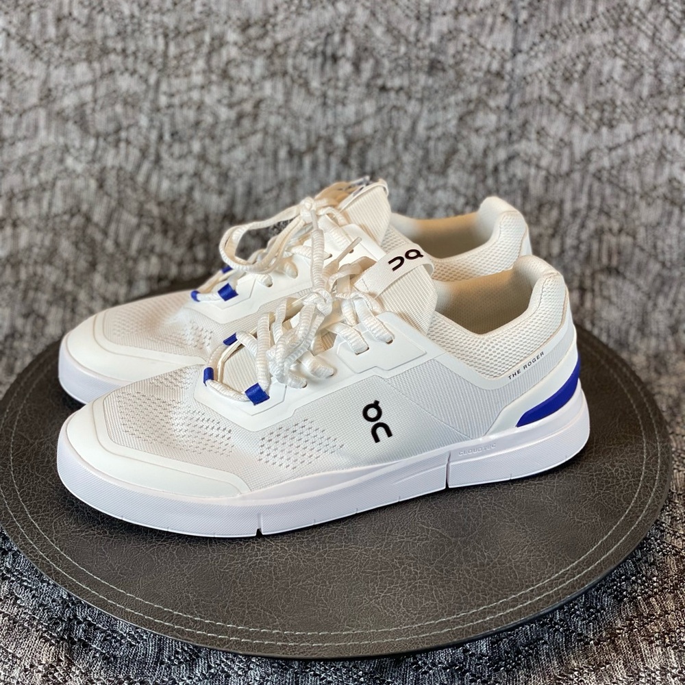 ON The Roger Spin Sneakers Women's 9.5